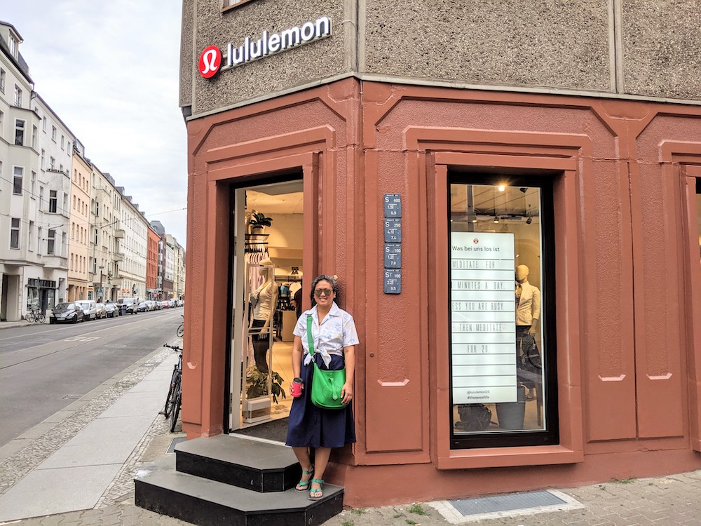 lululemon Fitting Room Try On in Berlin, Germany