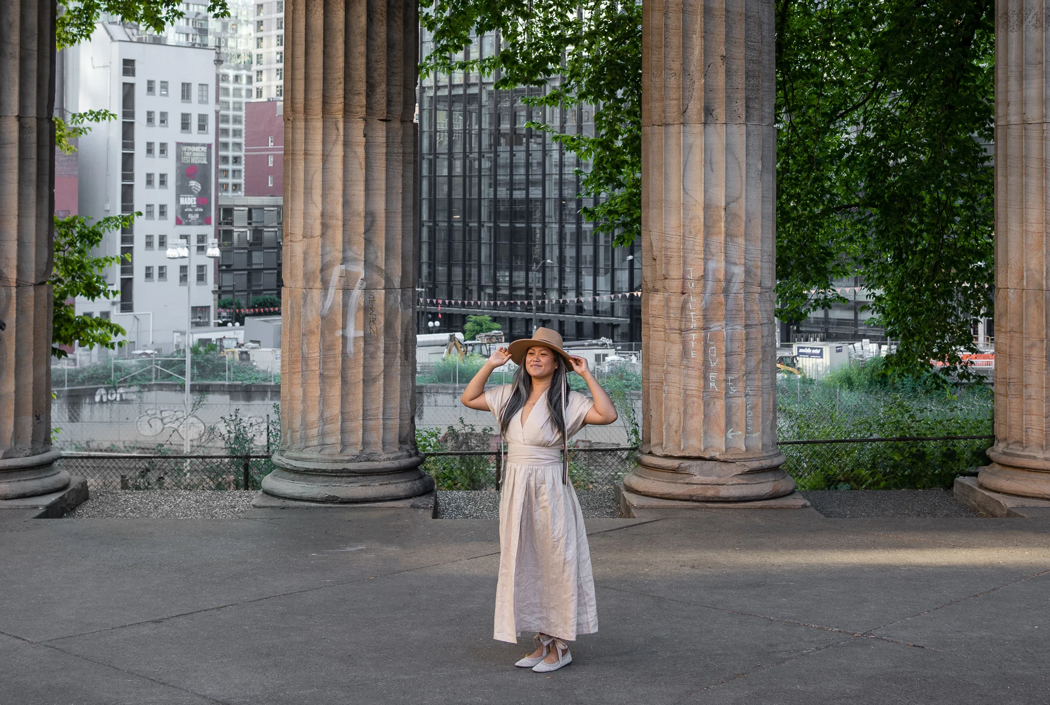 Peili Hat Review VIVAIA linen wrap Laila dress columns