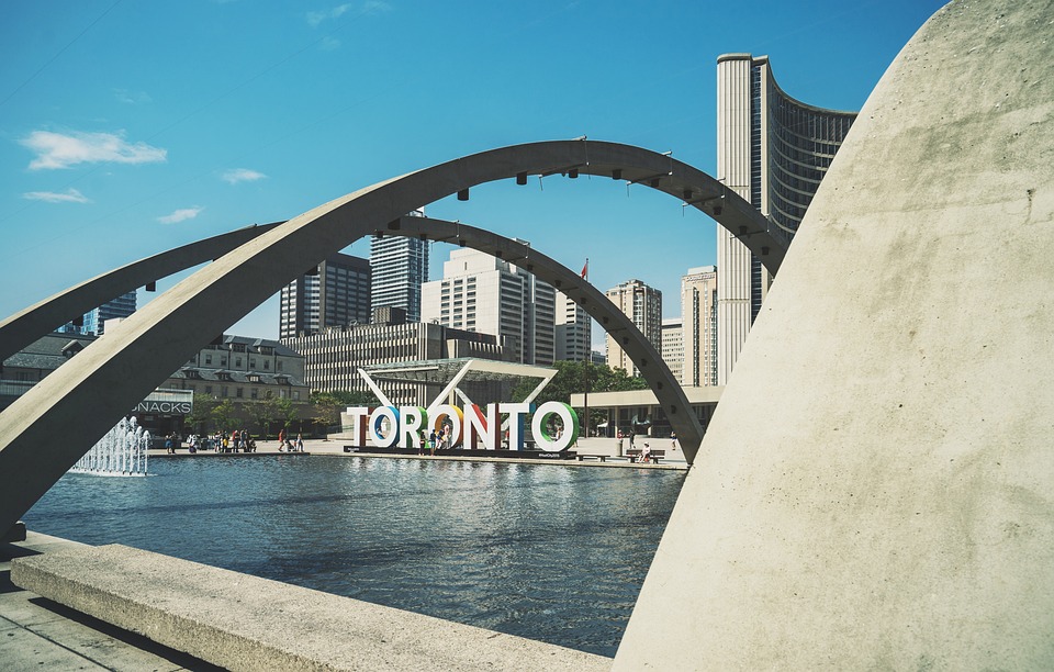 Toronto City Hall water Fountain