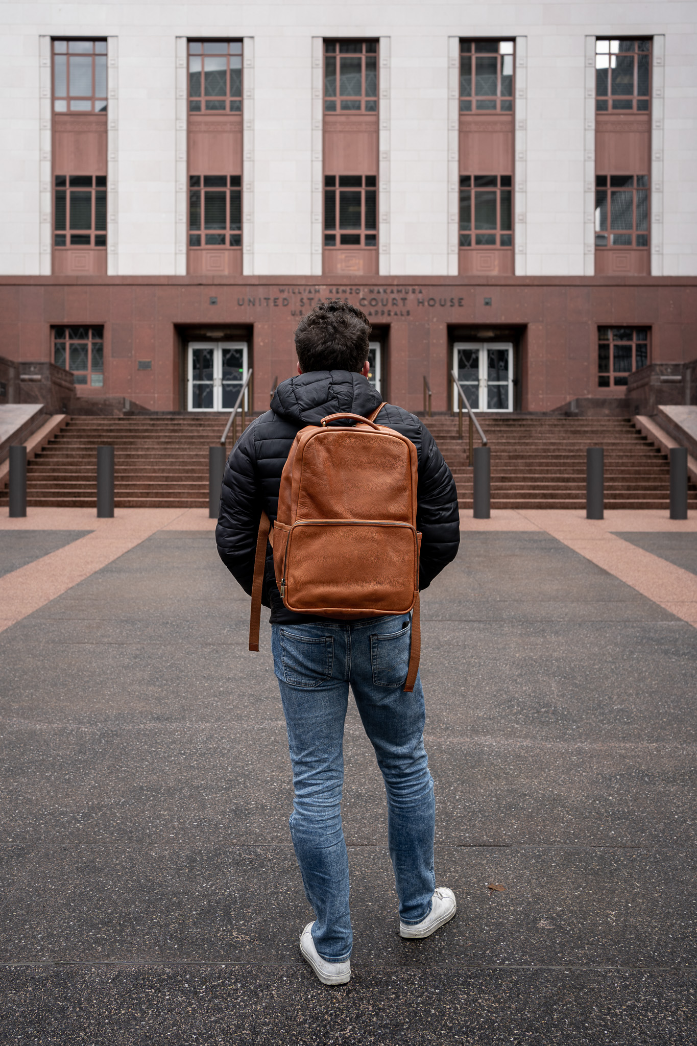 Kodiak Leather Huslia Backpack Review back